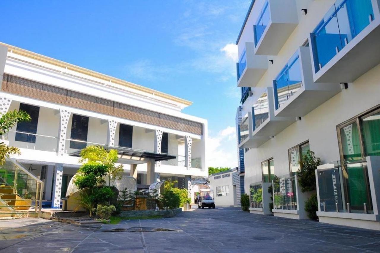 Eloisa Royal Suites Lapu-Lapu City Esterno foto